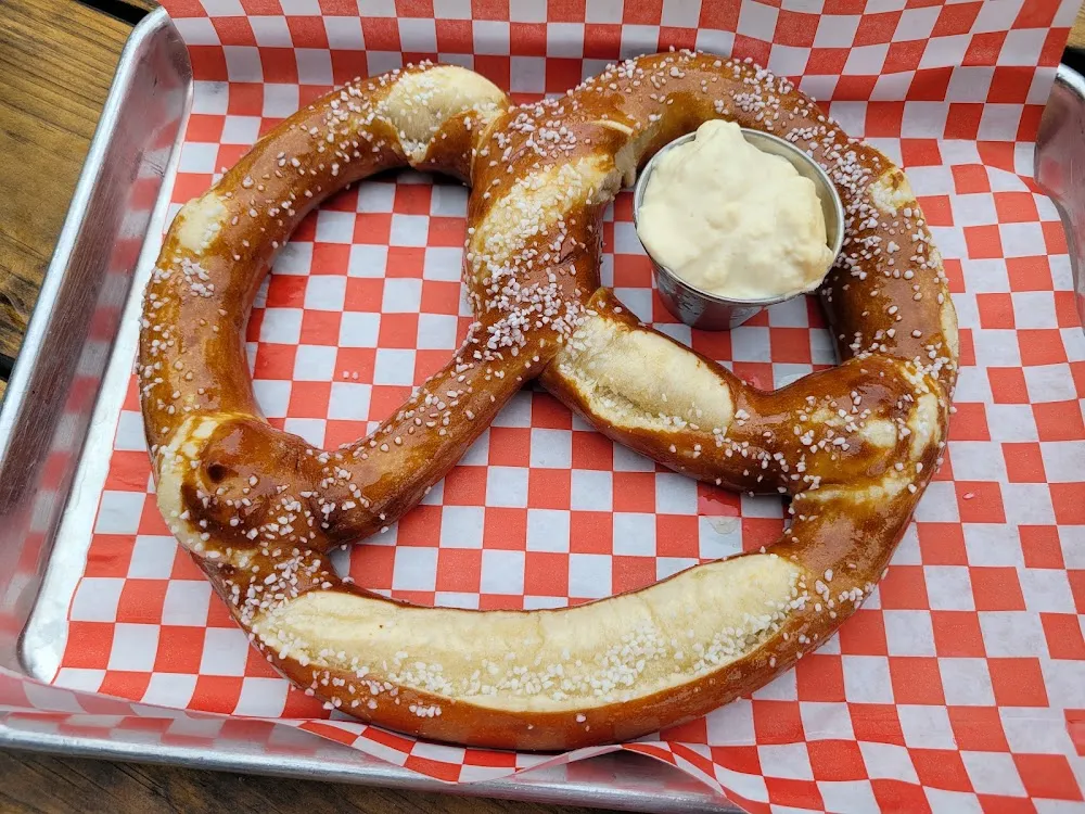 Jumbo Pretzel